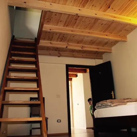 Bujtina Polia Gospodarstwo agroturystyczne Theth