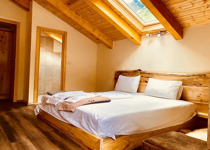 Bujtina Polia 农家乐