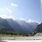 Bujtina Polia Farmház *