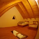 Bujtina Polia Farmház