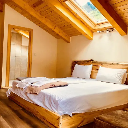 Bujtina Polia Alloggio per agriturismo